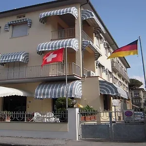 Perla Del Mare 3*, Lido di Camaiore Italy
